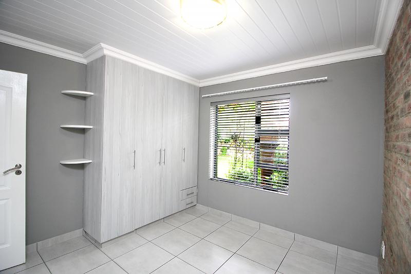 3 Bedroom Property for Sale in Reebok Western Cape
